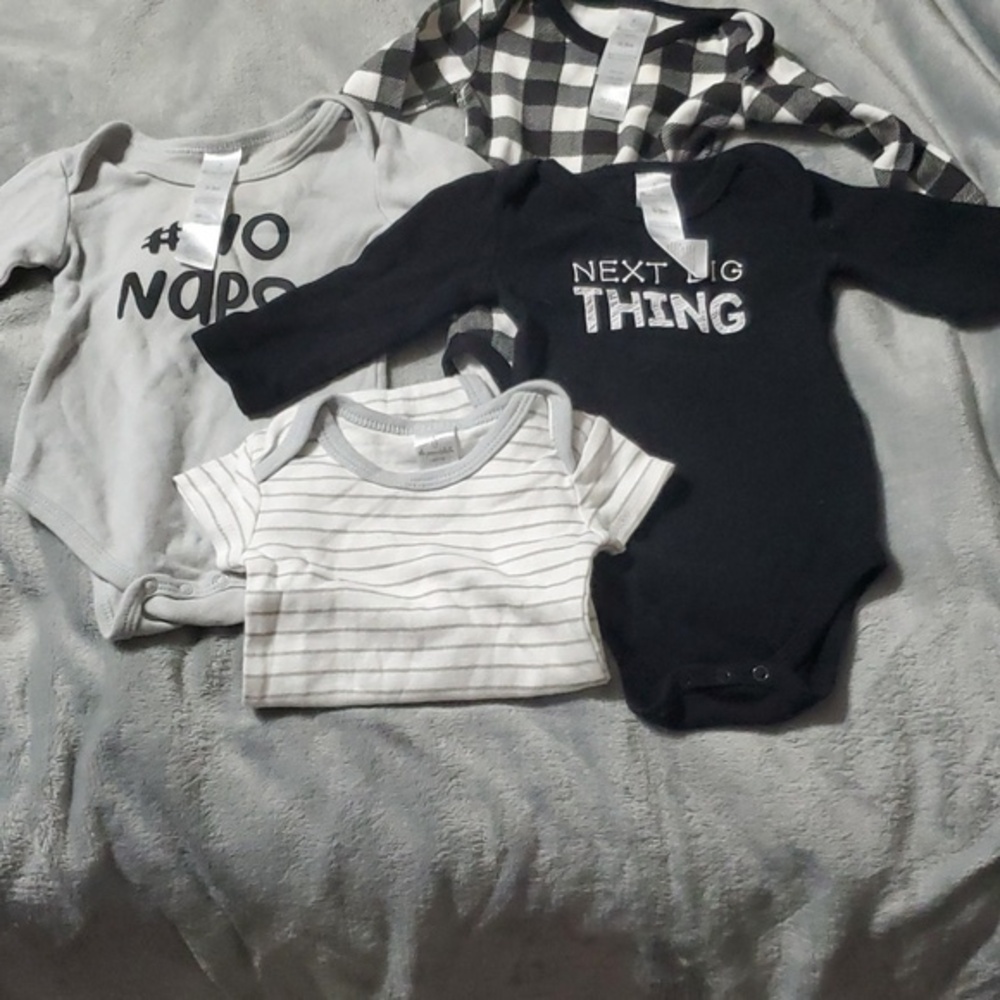 4 0-3 month onsies